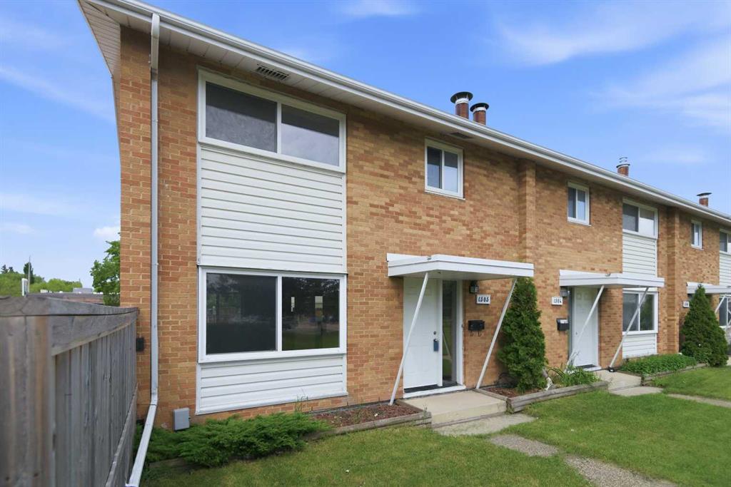 Second View of 1505, 3907 39 Street , Morrisroe, Red Deer, Alberta, T4N 0M6