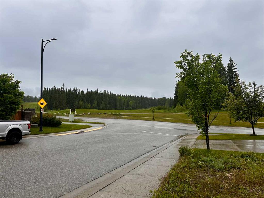 Third View of 103 Lupin Way , Terrace Heights, Hinton, Alberta, T7V 0B2