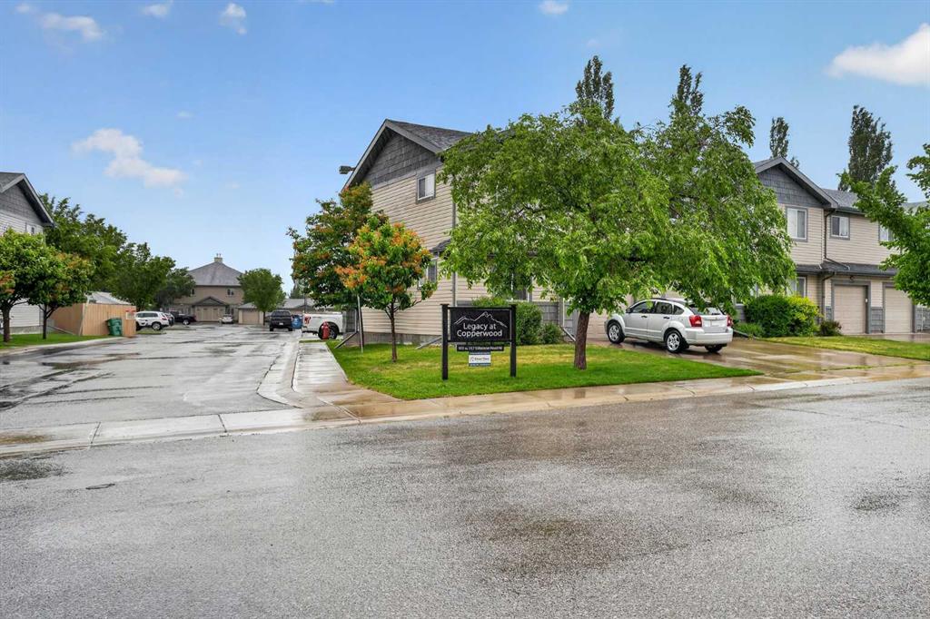 7, 129 Silkstone Road W, A2319519, Alberta,