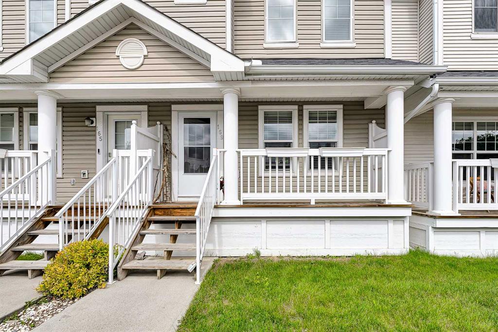 169 Country Village Manor NE, A2319572, Alberta,