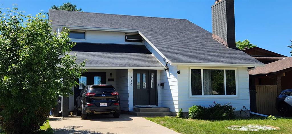 526 33 Street S, A2319693, Alberta,