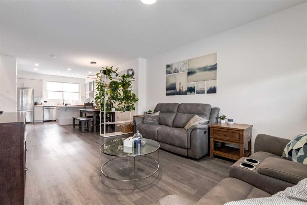 Fifth View of 193 Ambleton Drive NW, Moraine, Calgary, Alberta, T3P 1W7