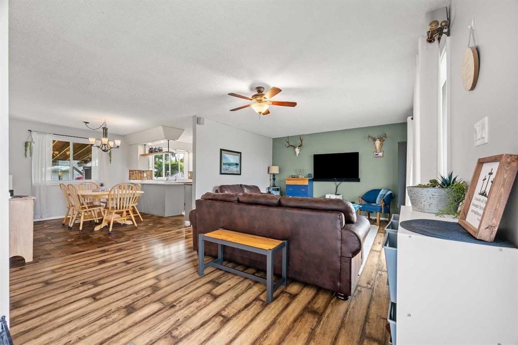 Fifth View of 4703 29 Street , Aurora, Lloydminster, Saskatchewan, S9V 1B1