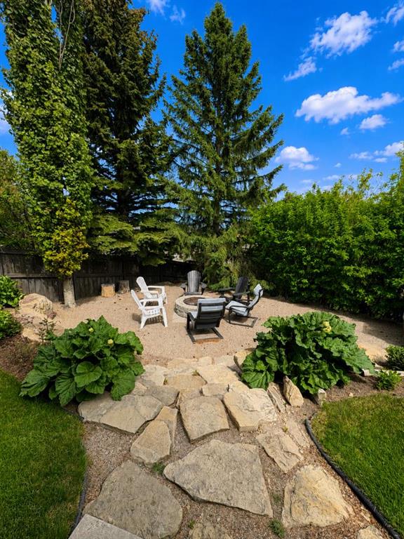 Fourth View of 131 Edgebrook Circle NW, Edgemont, Calgary, Alberta, T3A5A4