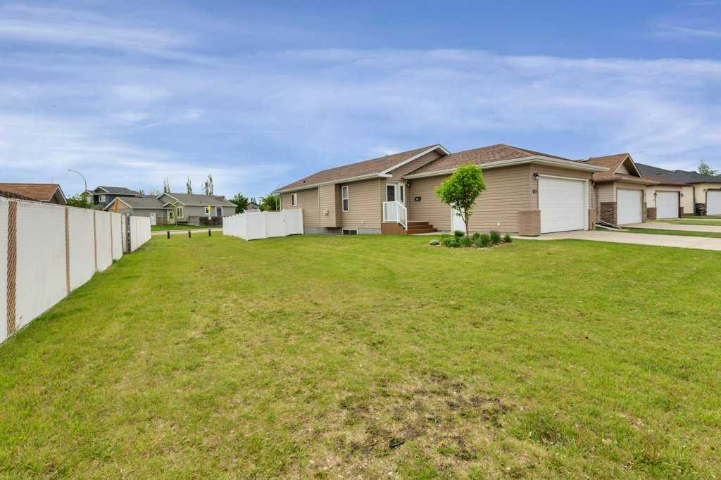 Fifth View of 12 Oswald Close , Oriole Park West, Red Deer, Alberta, T4P 0C1
