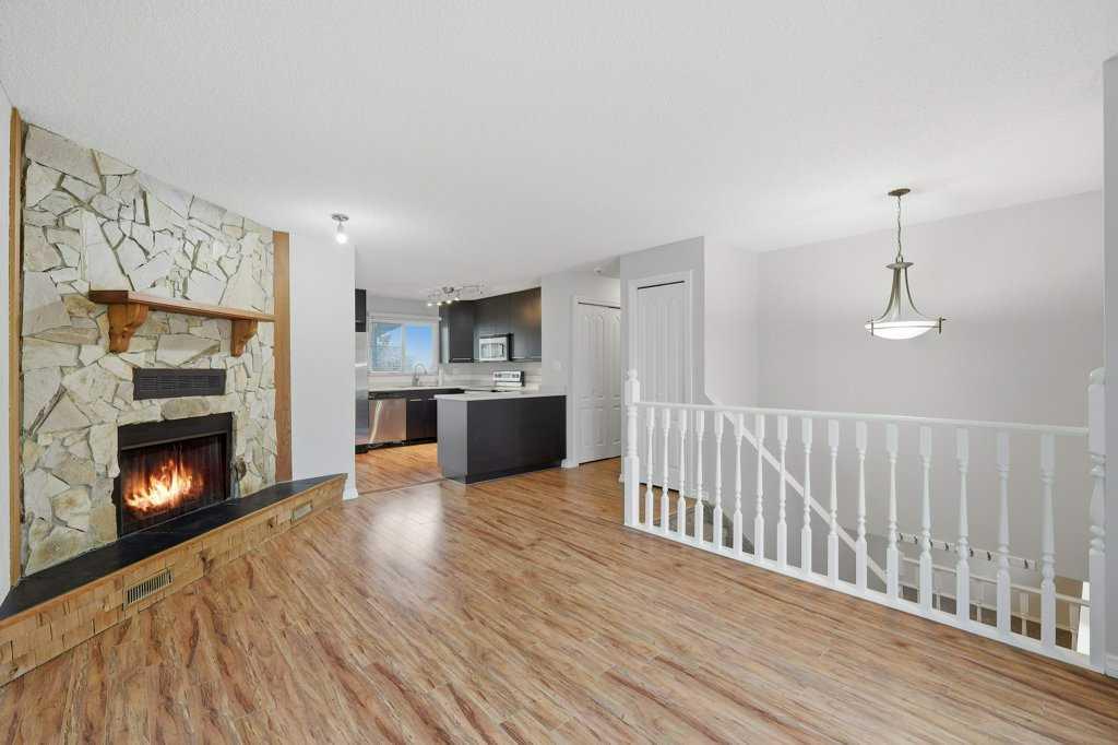Fourth View of 102 Denovan Crescent , Deer Park Village, Red Deer, Alberta, T4R 1W2
