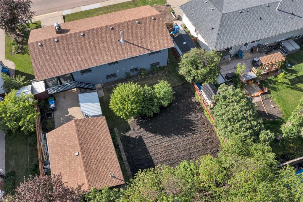 Third View of 27 Warwick Drive , West Lloydminster City, Red Deer, Alberta, T4N 6L4