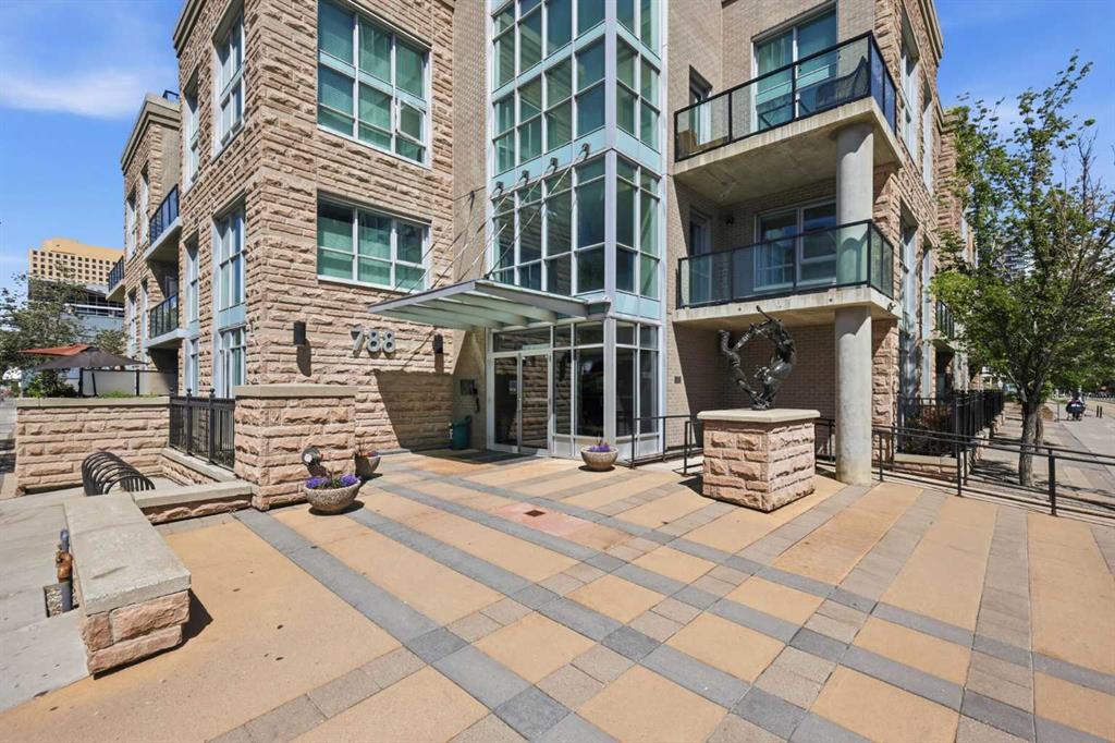 Second View of 1208, 788 12 Avenue SW, Beltline, Calgary, Alberta, T2R 0H1