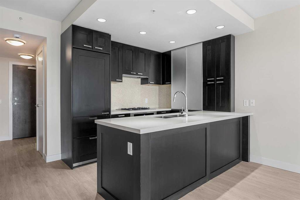 Fourth View of 1712, 222 Riverfront Avenue SW, Chinatown, Calgary, Alberta, T2P 0X2