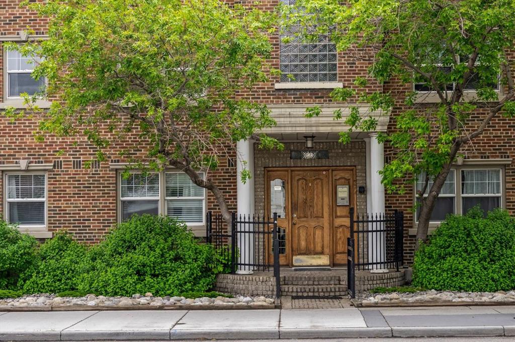 Fourth View of 9, 1125 17 Avenue SW, Lower Mount Royal, Calgary, Alberta, T2T 0B5