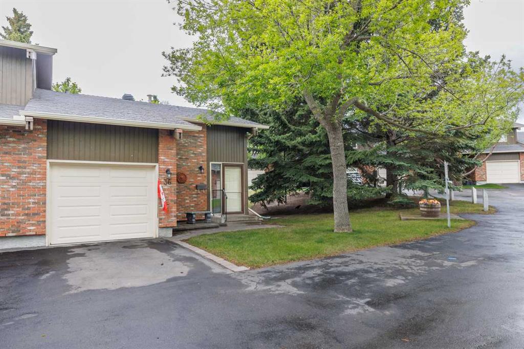Fourth View of 36, 10001 Brookpark Boulevard SW, Braeside, Calgary, Alberta, T2W 3E3