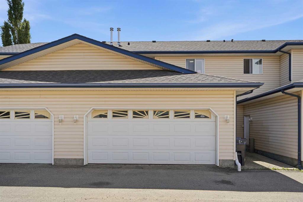 Fifth View of 19, 2 Hinshaw Drive , Hewlett Park, Sylvan Lake, Alberta, T4S 2J2