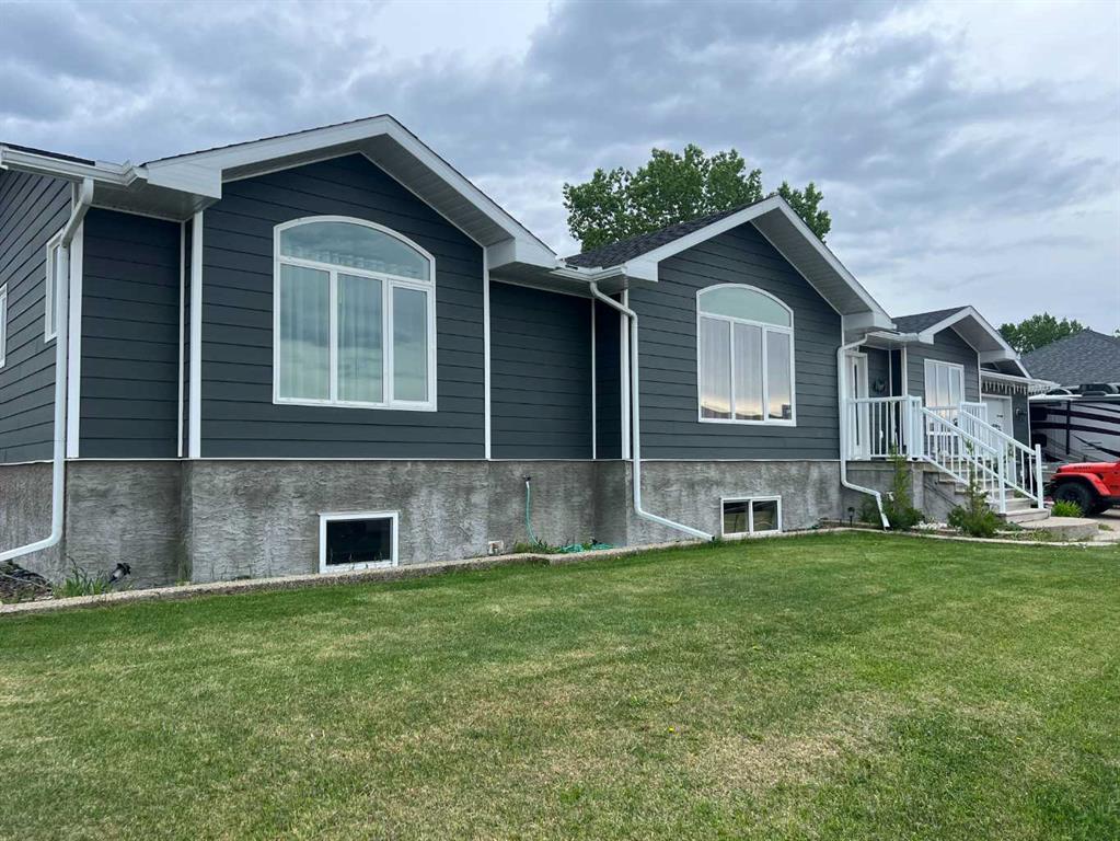807 8A Street , A2320082, Alberta,