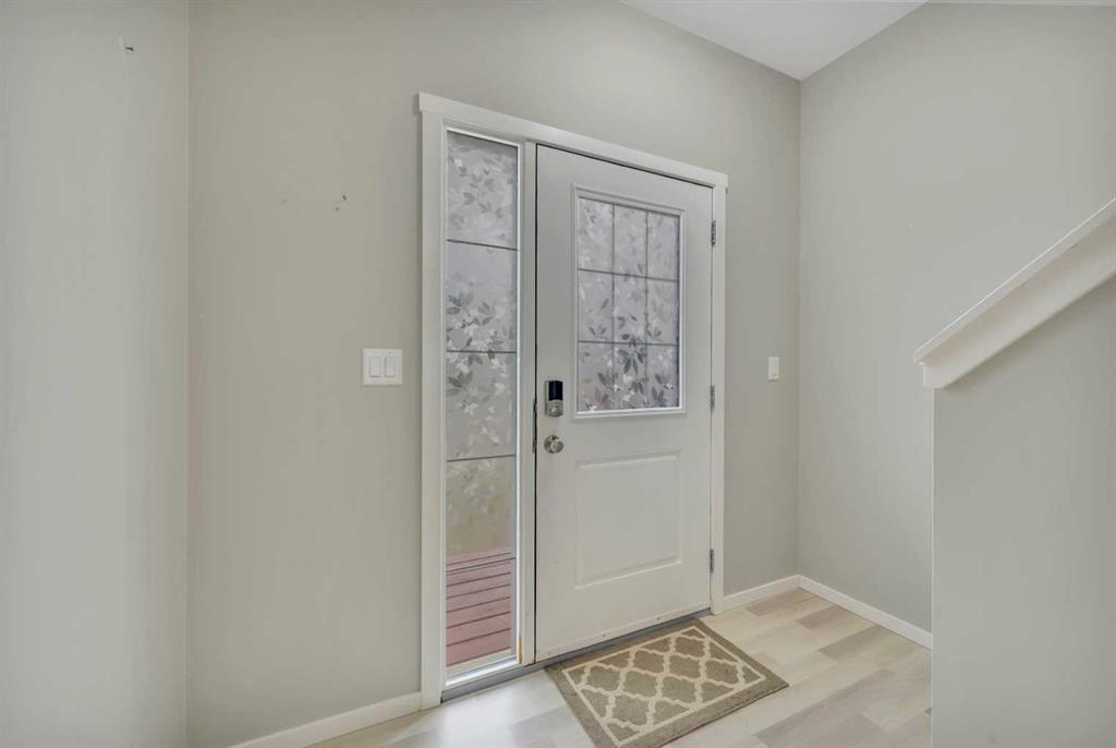 Third View of 1002 Minto Street , NONE, Penhold, Alberta, T0M 1R0