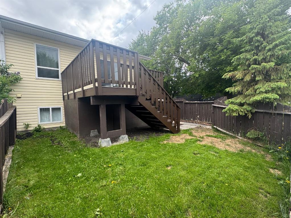 Third View of 6013 63A Street , Highland Green, Red Deer, Alberta, T4N 5P1