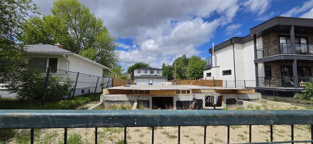 Second View of 2423 7 Street NE, Winston Heights/Mountview, Calgary, Alberta, T2E 4C7
