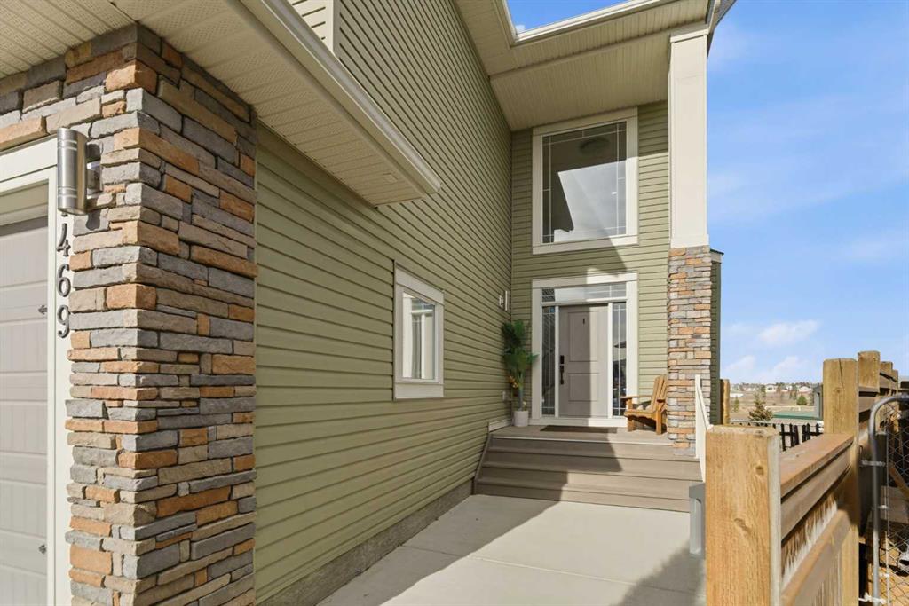 Third View of 1469 Aldrich Place , NONE, Carstairs, Alberta, T0M 0N0