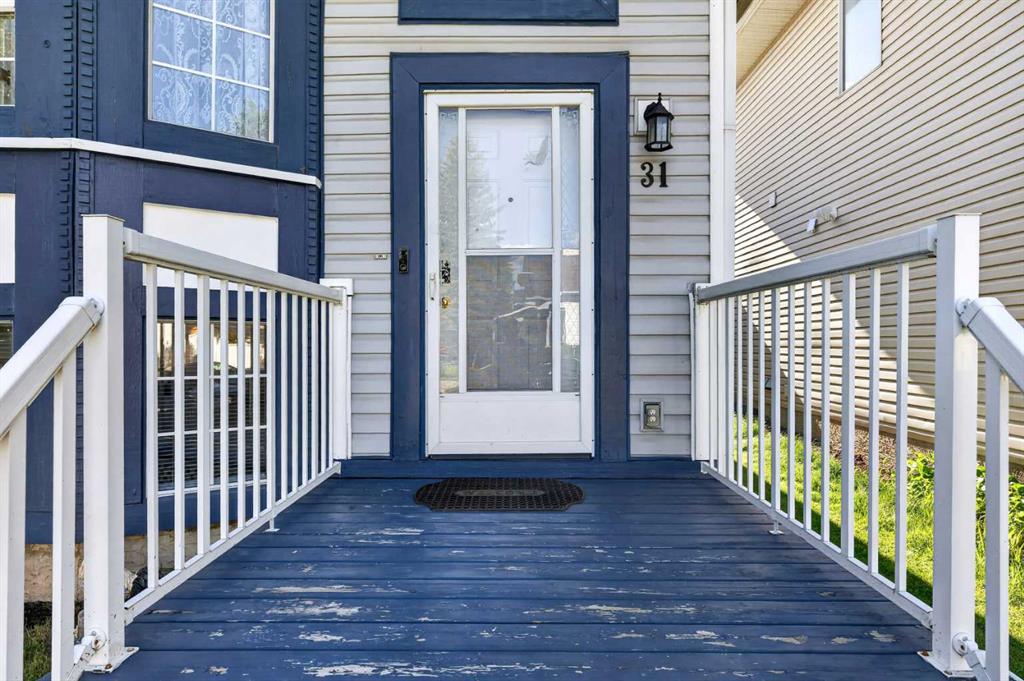Fifth View of 31 Martinridge Grove NE, Martindale, Calgary, Alberta, T3J 3M2