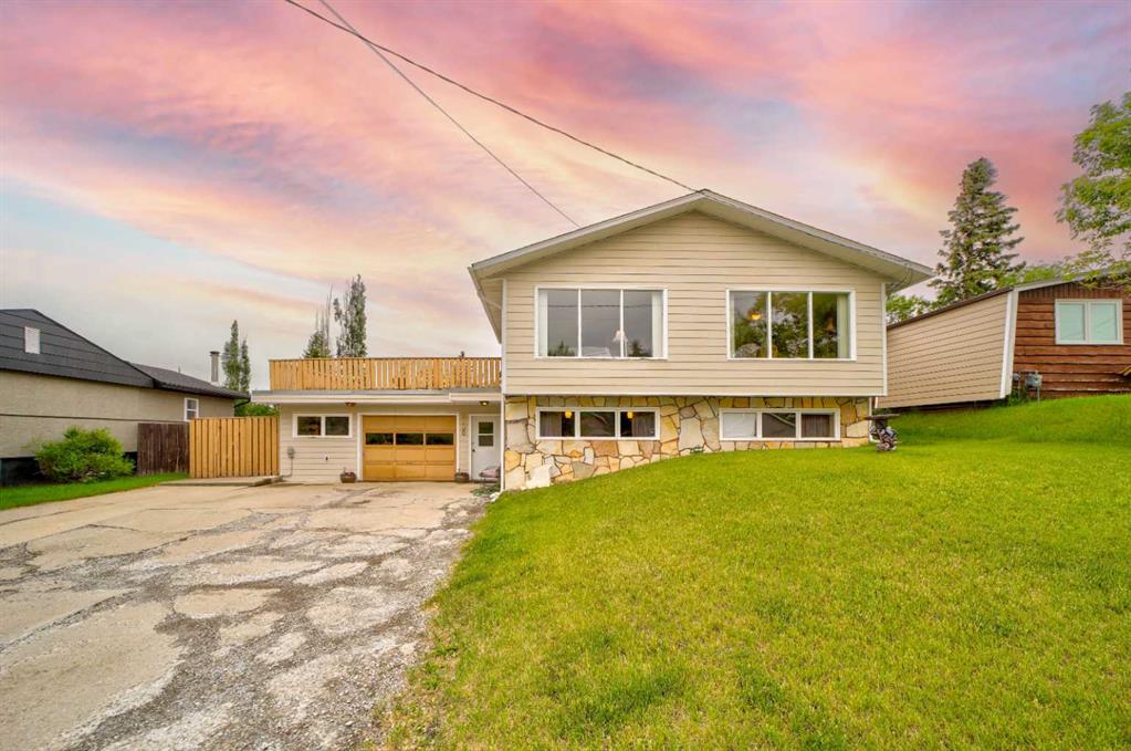 1130 James Avenue , A2320196, Alberta,