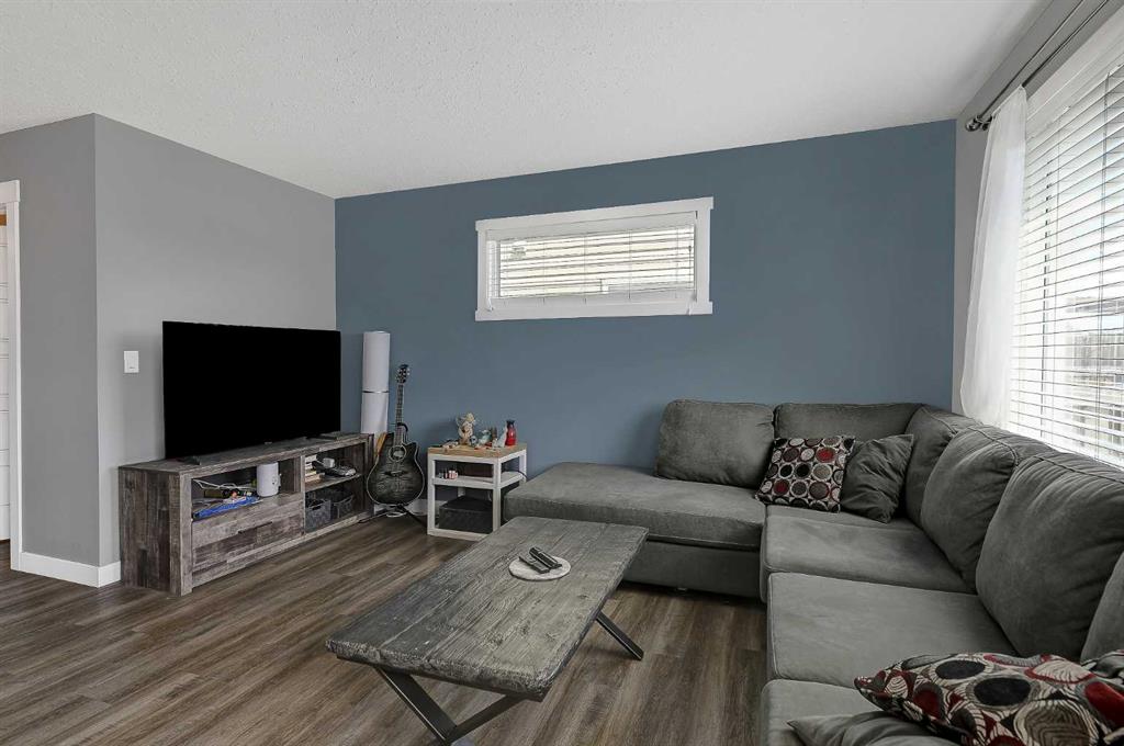 Third View of 8443 101 Avenue , Crystal Landing, Grande Prairie, Alberta, T8X 0R1