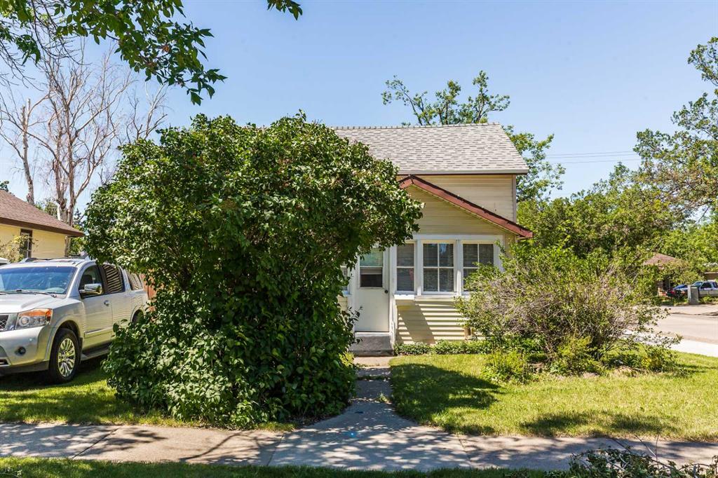 432 12A Street N, A2320215, Alberta,