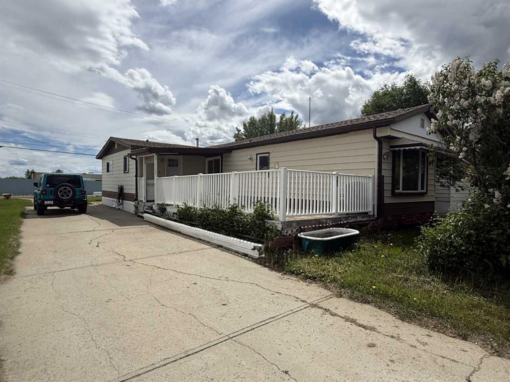 Third View of 403 1 Avenue W, NONE, Hanna, Alberta, T0J 1P0