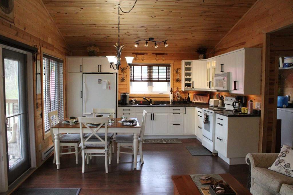 Fifth View of 816 Oak Bay , NONE, Brightsand Lake, Saskatchewan, S0M 0H0