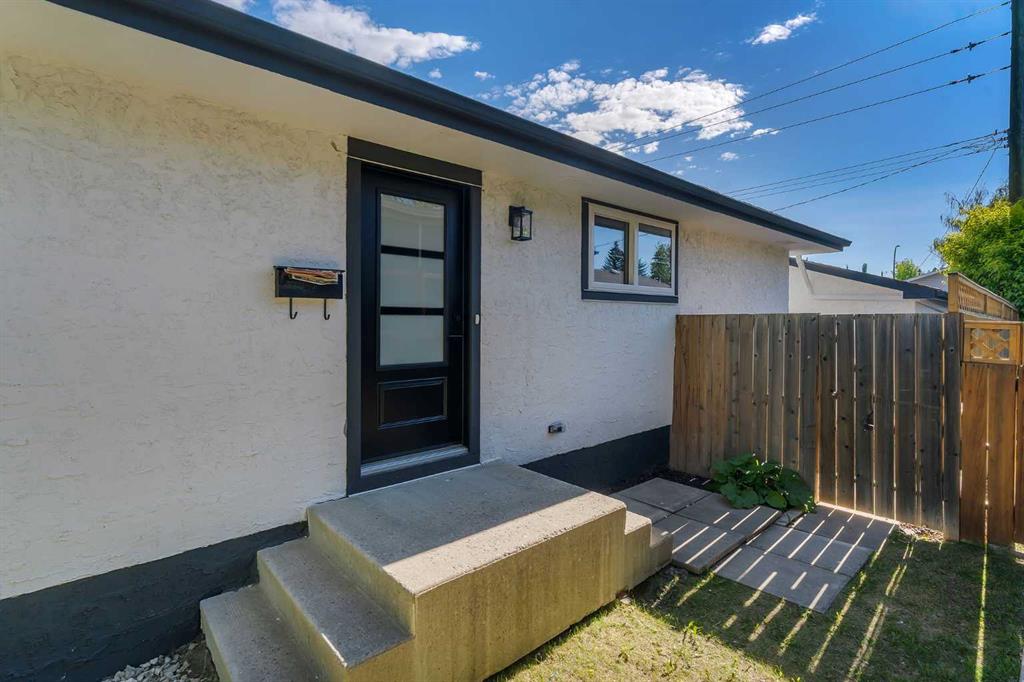 Fifth View of 8059 Huntington Street NE, Huntington Hills, Calgary, Alberta, T2K 5B8