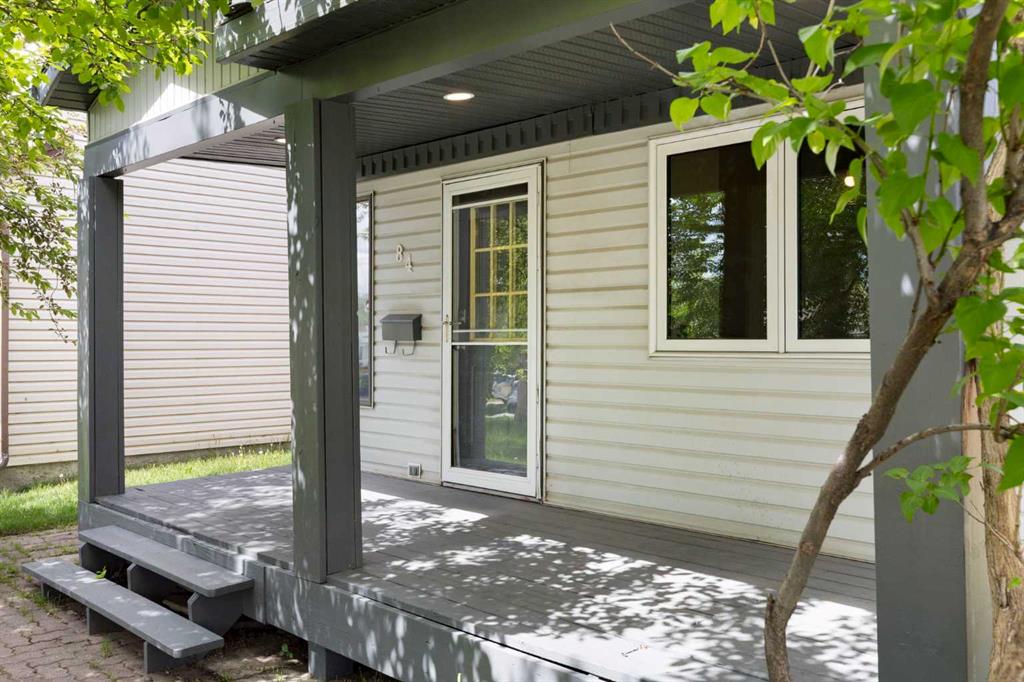 Fifth View of 84 Abingdon Crescent NE, Abbeydale, Calgary, Alberta, T2A 6S3