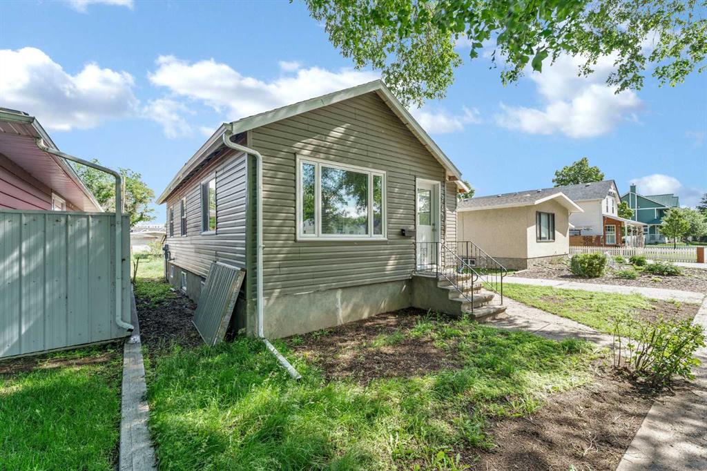 Fourth View of 960 5 Street SE, River Flats, Medicine Hat, Alberta, T1A 0P4