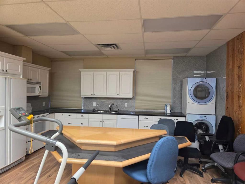 Third View of 102, 5917 1a Street SW, Highfield, Calgary, Alberta, T2H 0G4