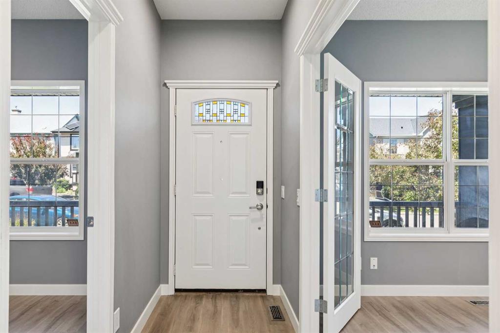 Fourth View of 137 Prestwick Mews SE, McKenzie Towne, Calgary, Alberta, T2Z 3X6