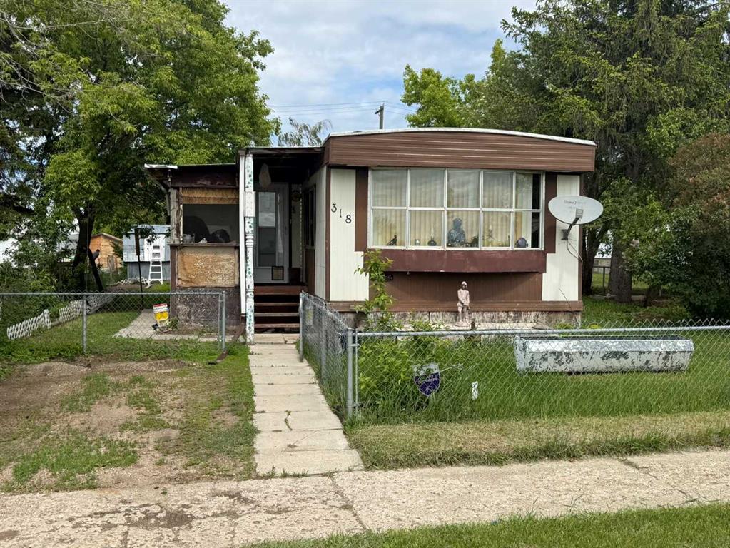 Third View of 318 Railway Avenue W, NONE, Hanna, Alberta, T0J 1P0