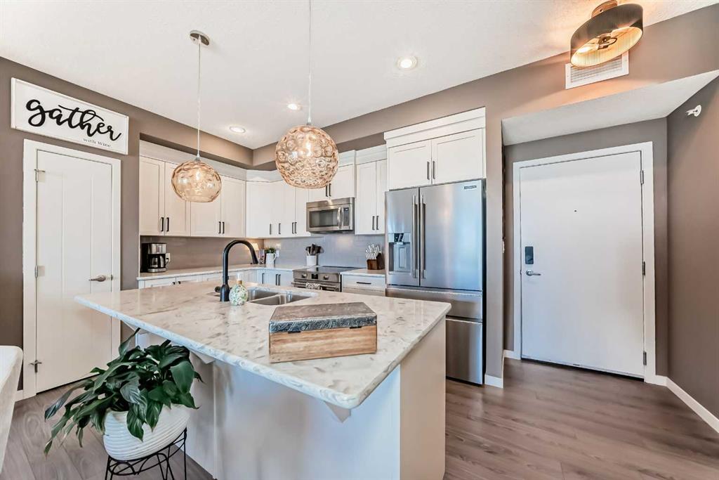411, 6703 New Brighton Avenue SE, A2320417, Alberta,