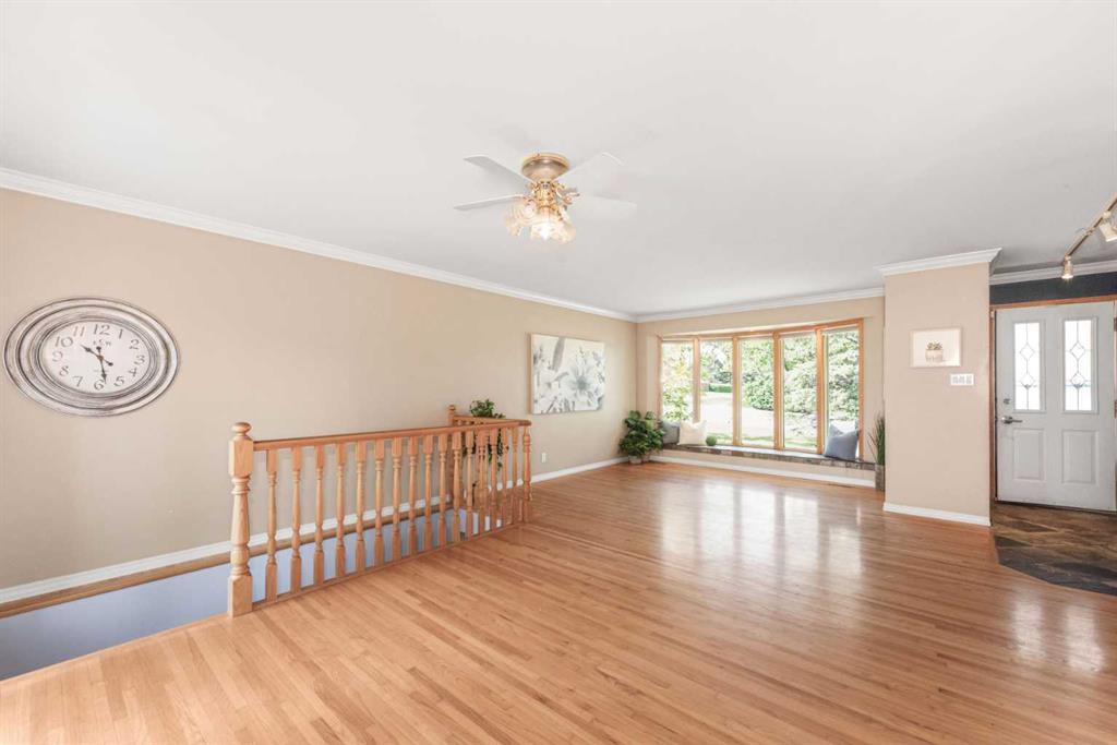 Fifth View of 423 Spyhill Road NW, Thorncliffe, Calgary, Alberta, T2K 3P1