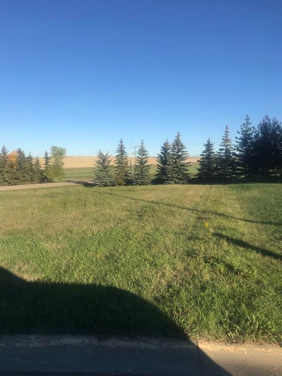 Fifth View of 8 Regency  , NONE, Trochu, Alberta, T0M2C0