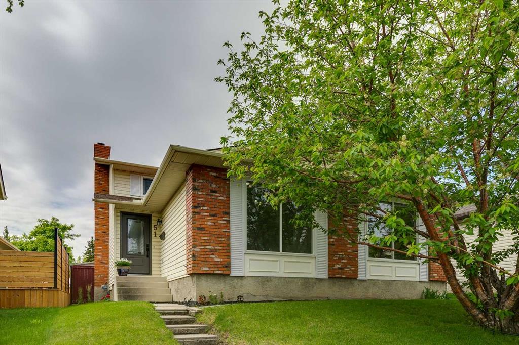51 Woodbrook Green SW, A2320505, Alberta,