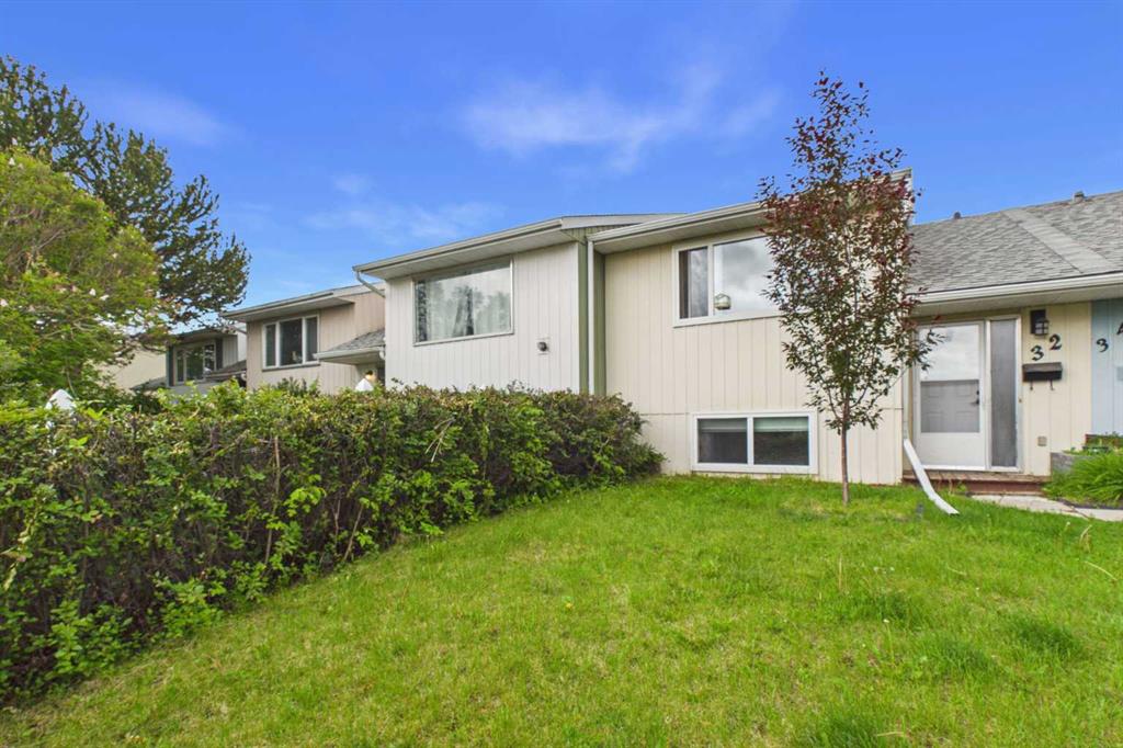 Fifth View of 32 Whiteside Crescent , West Park, Red Deer, Alberta, T4N 5Z1