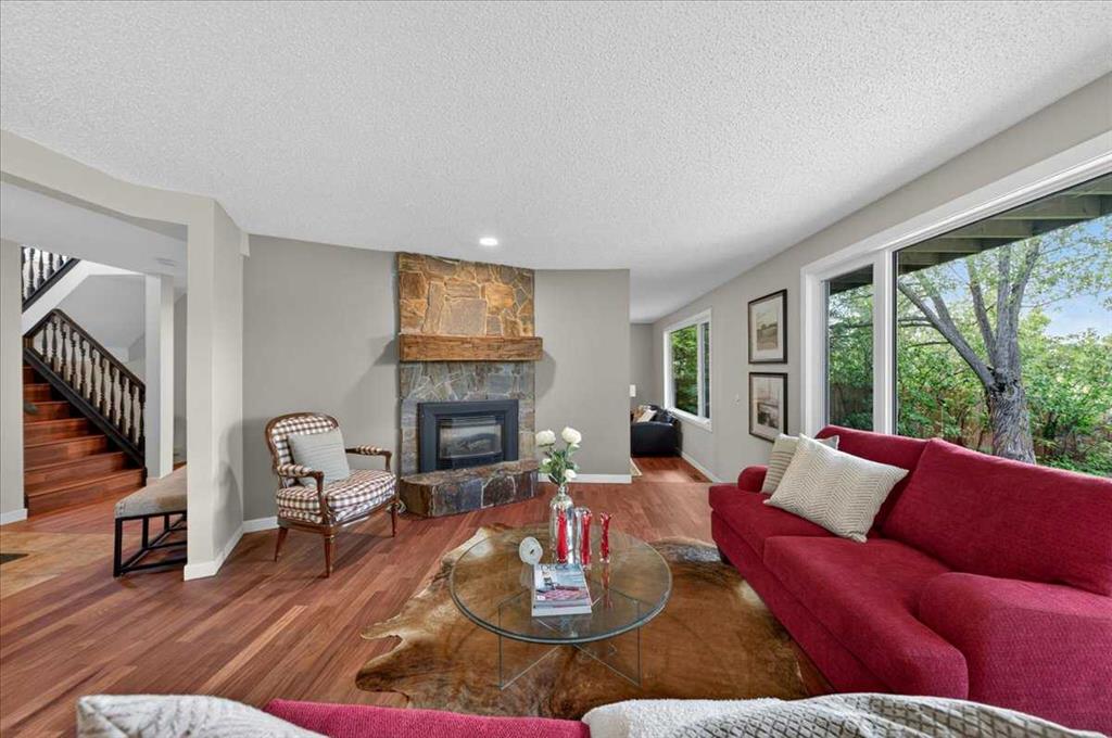 Fourth View of 127 Pump Hill Crescent SW, Pump Hill, Calgary, Alberta, T2V 4L9