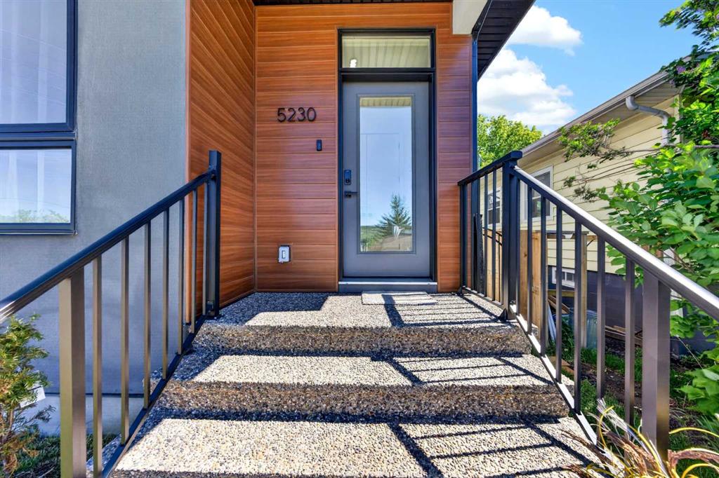 Third View of 5230 21 Avenue NW, Montgomery, Calgary, Alberta, T3B 0X5