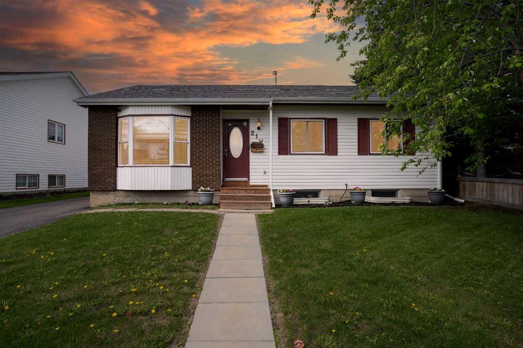 210 Leigh Crescent , A2320558, Alberta,