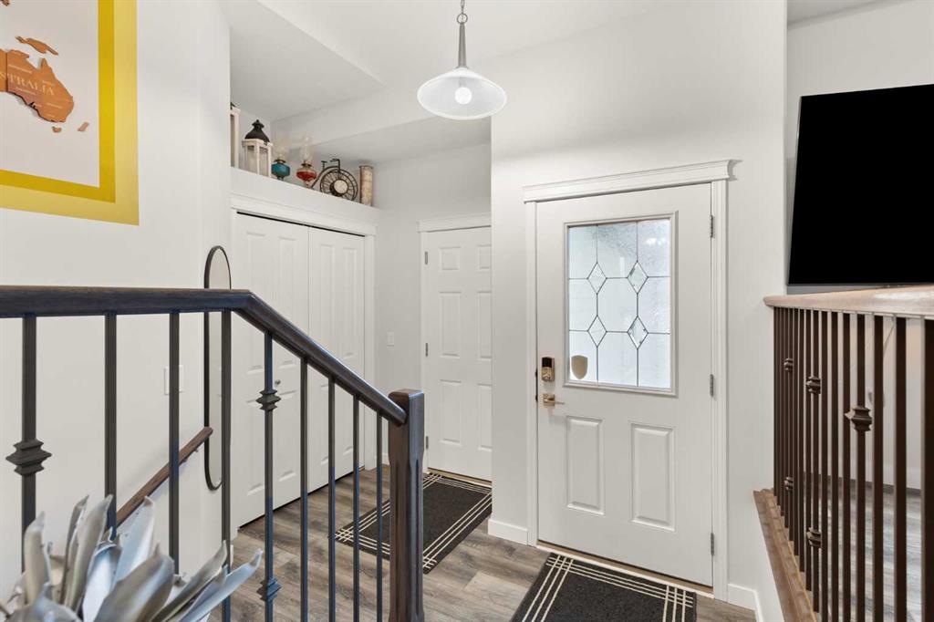 Fifth View of 104 Somerside Way SE, Southland, Medicine Hat, Alberta, T1B0M2
