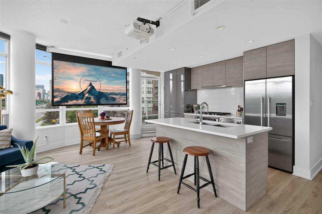 Fourth View of 307, 38 9 Street NE, Bridgeland/Riverside, Calgary, Alberta, T2E 7X9