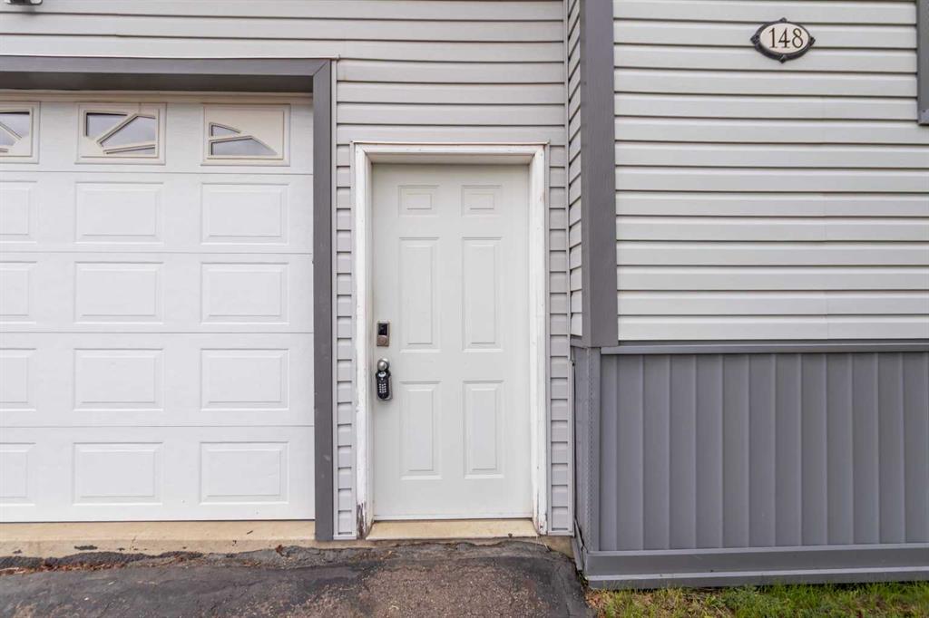 Fourth View of 148 Mitchell Drive , Timberlea, Fort McMurray, Alberta, T9K 2P1