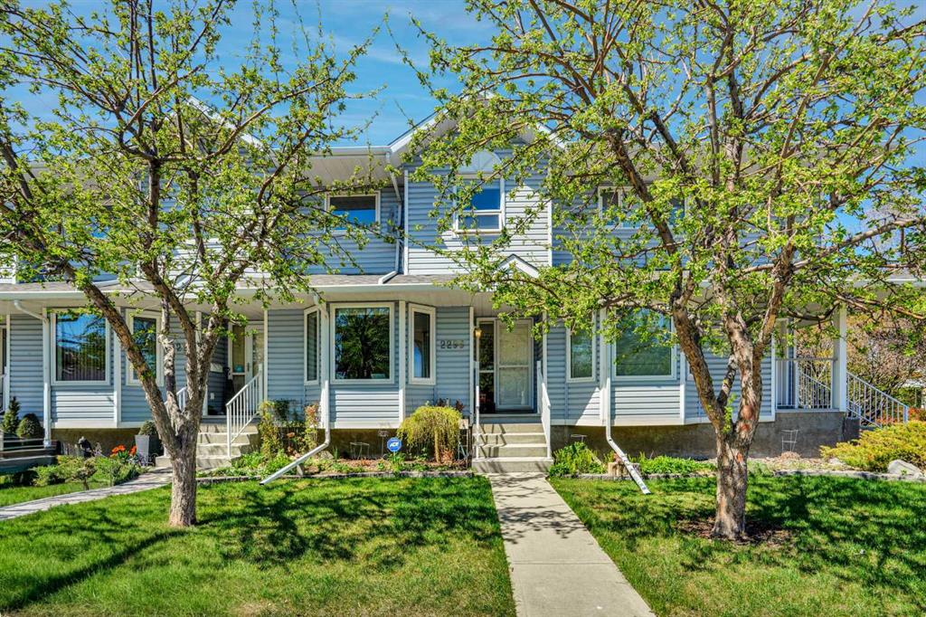 Third View of 2295 1 Street NE, Tuxedo Park, Calgary, Alberta, T2E 1T4