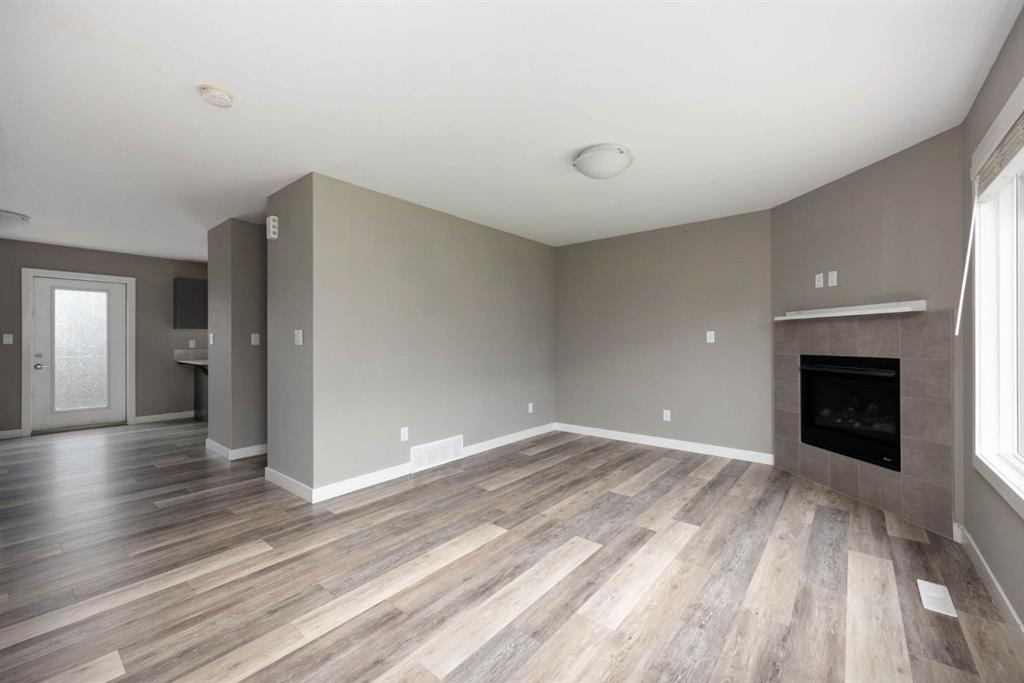 Fifth View of 62, 401 Athabasca Avenue , Abasand, Fort McMurray, Alberta, T9J0A1