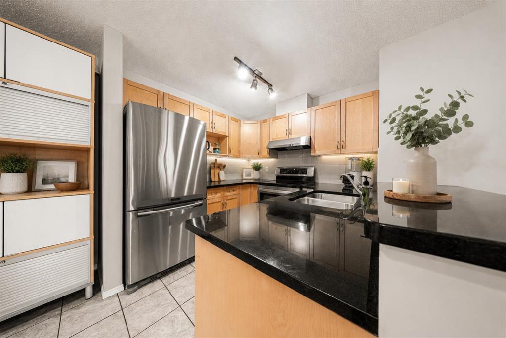Fifth View of 1104, 70 Panamount Drive NW, Panorama Hills, Calgary, Alberta, T3K 6K3