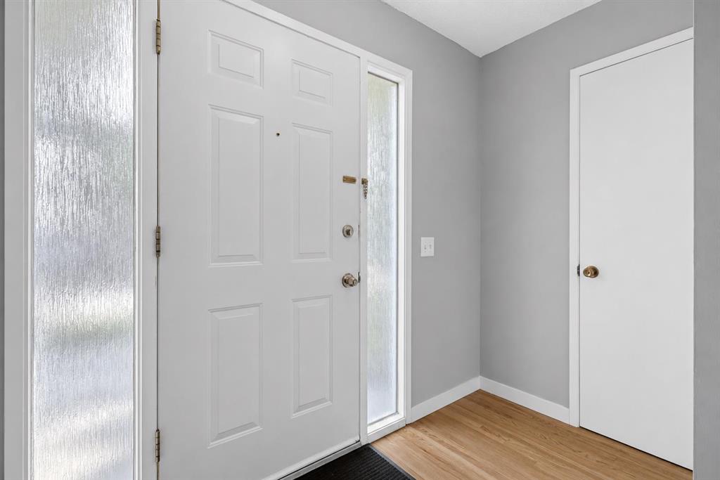 Fourth View of 21, 2815 Palliser Drive SW, Oakridge, Calgary, Alberta, T2V 3S8