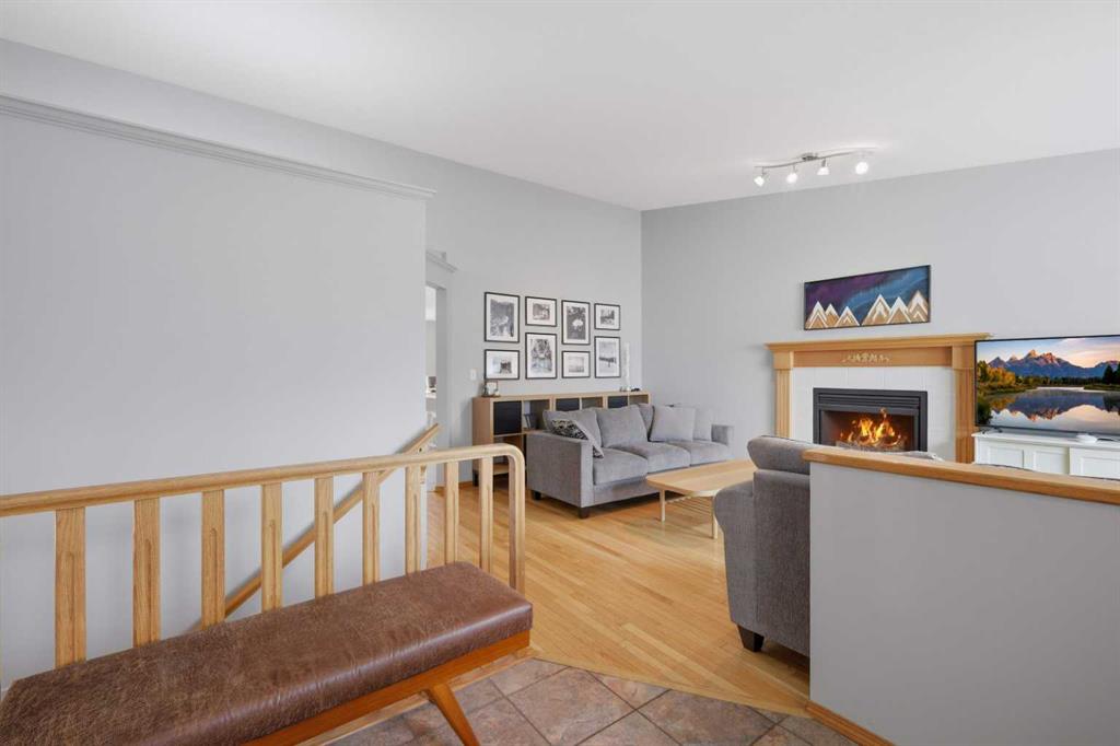 Fourth View of 126 Logan Close , Lancaster Meadows, Red Deer, Alberta, T4R 2n9