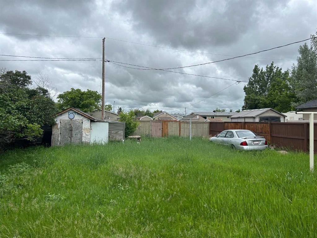 Fifth View of 822 2 Street SE, NONE, Redcliff, Alberta, T0J 2P0